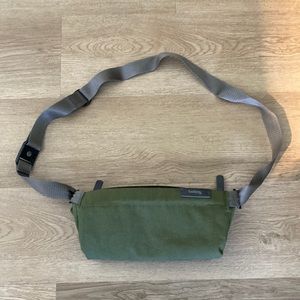 Bellroy Sling Mini